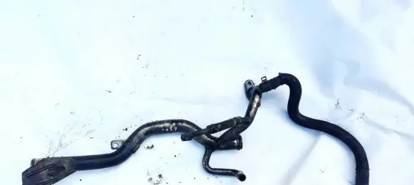 Volvo V70 Engine coolant pipe/hose