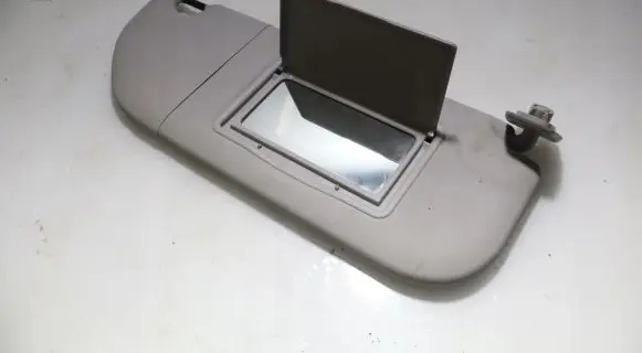 Sun visor clip/hook/bracket