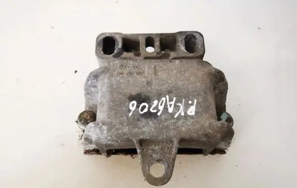 Volkswagen Golf IV Engine mount bracket 1j0199555