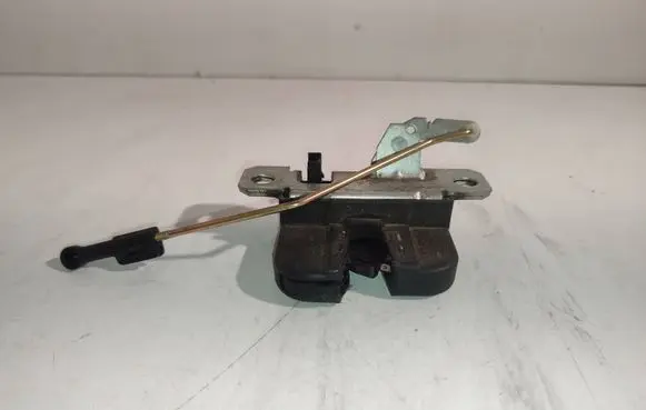 Seat Ibiza II (6k) Tailgate/trunk/boot lock/catch/latch 6l6827505a