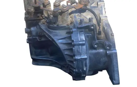 Hyundai Tucson JM Manual 5 speed gearbox M5GF2 DDC4WD