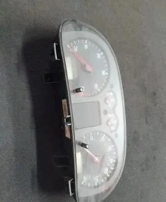 Volkswagen Golf IV Speedometer (instrument cluster) 1J0920906E 0263637022