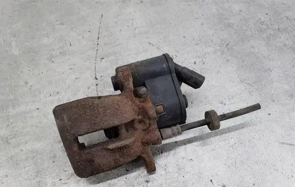 Audi A6 S6 C6 4F Rear brake caliper