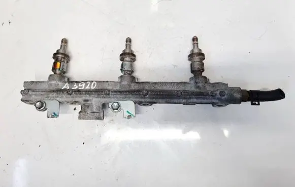 Lexus IS 220D-250-350 Fuel main line pipe