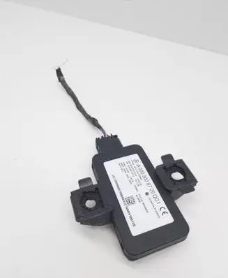 Mercedes-Benz E AMG W213 Tire pressure control unit A0009008709 A0009012102 A0009027032
