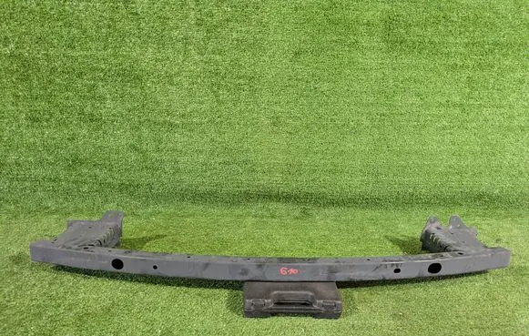 Nissan Qashqai J12 Front bumper support beam 