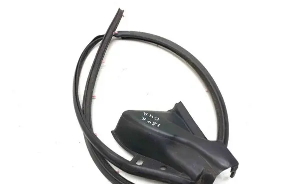 Jaguar XK - XKR Rubber seal front coupe door C2P20356