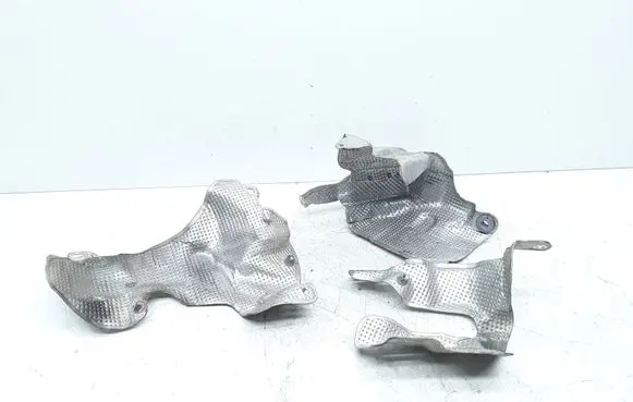 Volvo V60 Heat shield in engine bay 31411180 31411251 31411165