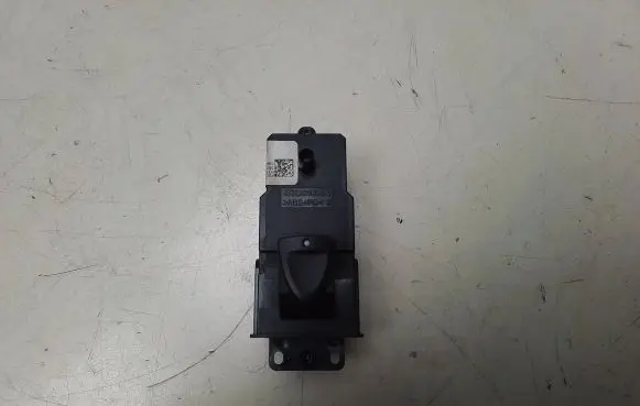 Honda Civic Electric window control switch 35770SMGE010M1