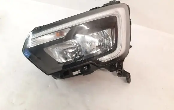 Renault Master III Headlight/headlamp 260607867R
