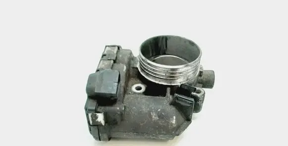 Volvo XC70 Throttle valve 8692720