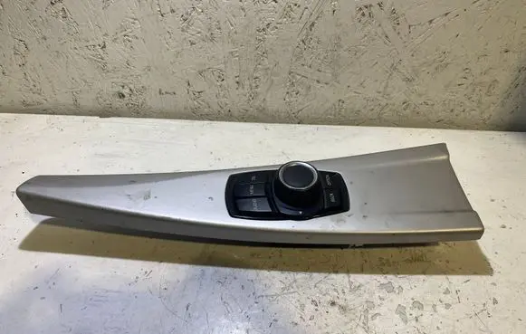 BMW 3 F30 F35 F31 Multifunctional control switch/knob 033623101