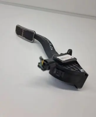 Jaguar F-Pace Accelerator throttle pedal HK8M9F836CB