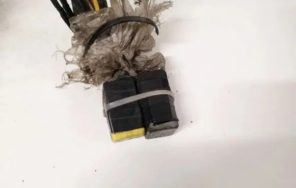 Peugeot 206 Other relay 8200051112 0332014113