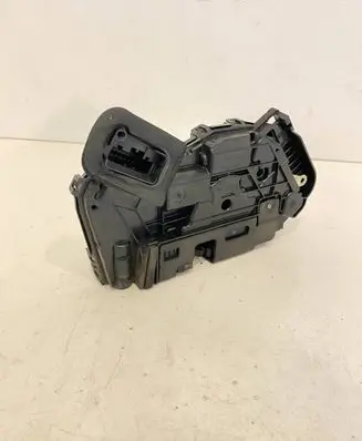 Skoda Superb B8 (3V) Front door lock 5TC837015