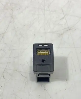 Toyota Yaris AUX in-socket connector 861900D060
