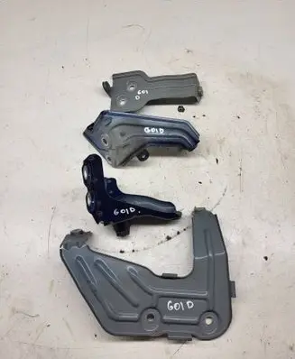 BMW X3 G01 Fender mounting bracket 7397516 7400220 7397514