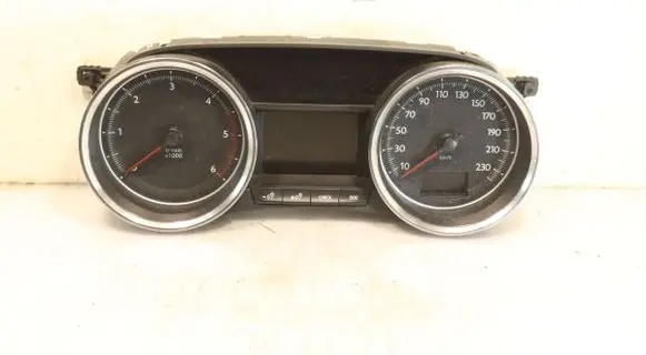 Peugeot 508 Clock 
