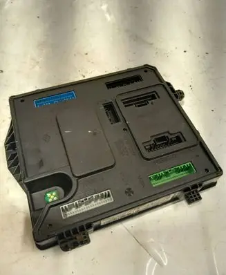 Renault Fluence Comfort/convenience module 284B15364R