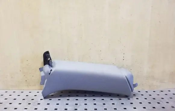 (C) pillar trim
