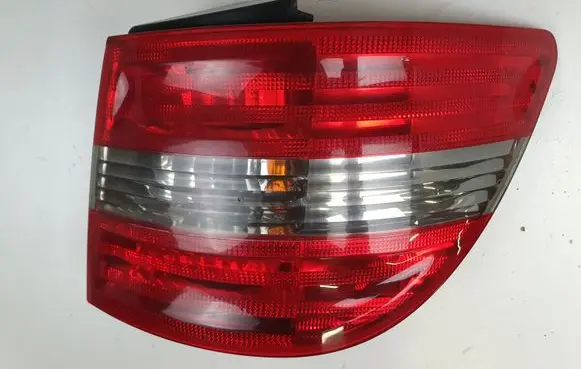 Mercedes-Benz B W245 Rear/tail lights A1698202664