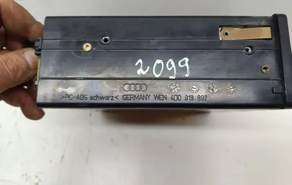 Audi A4 S4 B5 8D Navigation unit CD/DVD player 4D0919892