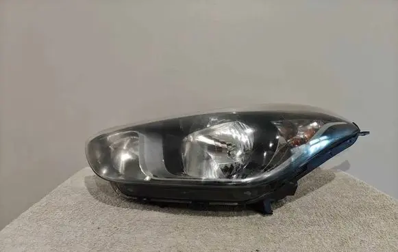 Hyundai i20 (PB PBT) Headlight/headlamp 921014P500 A042099900010
