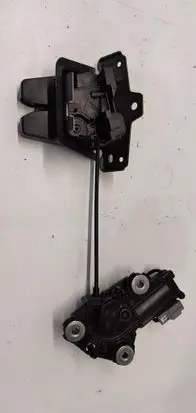Volvo XC40 Tailgate/trunk/boot lock/catch/latch 32149889
