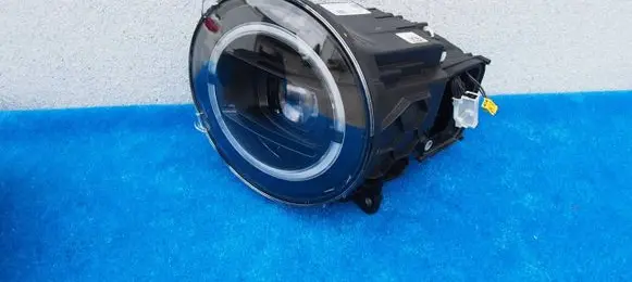Mercedes-Benz G W463 2nd Gen Headlight/headlamp A4639068902