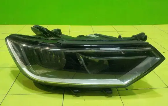 Volkswagen PASSAT B8 Headlight/headlamp 90064917