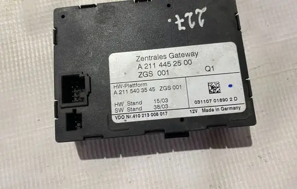 Mercedes-Benz E W212 Door central lock control unit/module a2114452500 2114452500