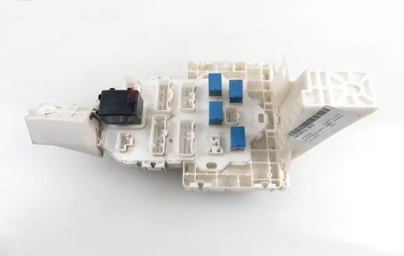 Suzuki SX4 Comfort/convenience module 3677055L42