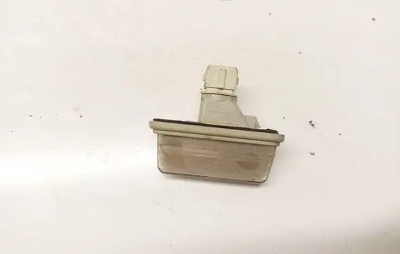 Toyota Avensis T250 Number plate light e1001479