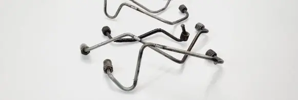 Toyota Avensis T250 Fuel injector supply line/pipe 