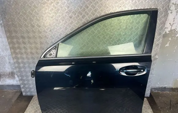Subaru Outback Front door 