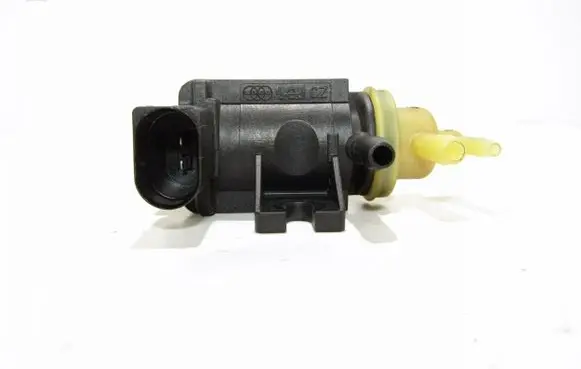 Volkswagen PASSAT B7 Turbo solenoid valve 1K0906627B