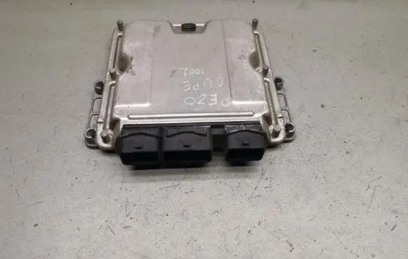 Peugeot 406 Engine control unit/module 0281011360 9650931680