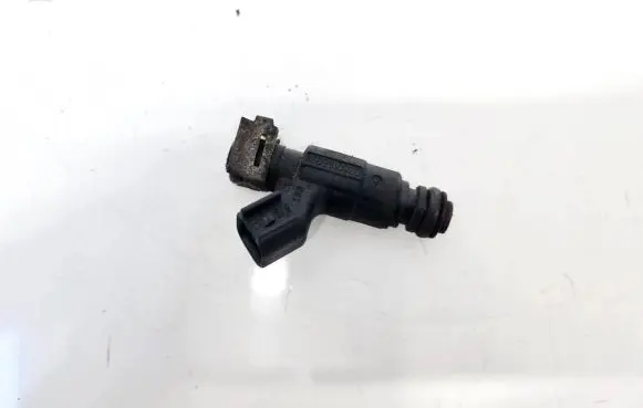 Mini One - Cooper R50 - 53 Fuel injector 0280155991 04891192aa