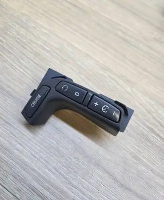 Volvo V70 Steering wheel buttons/switches 9452797