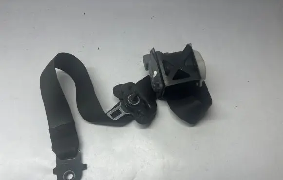 BMW X5 E70 Front seatbelt S2716104109H