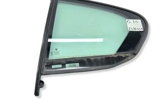 BMW 5 G30 G31 G38 Rear vent window glass 7381347 51357381347