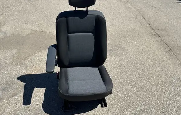 Renault Master III Front driver seat