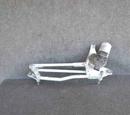 Front wiper linkage and motor