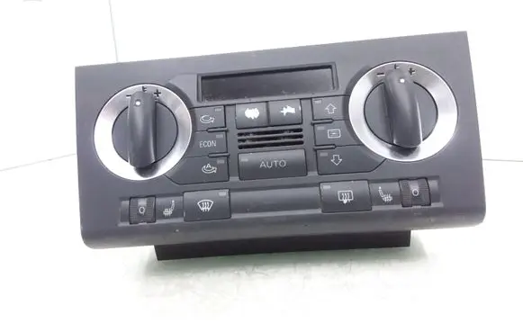 Audi A3 S3 A3 Sportback 8P Climate control unit 8P0820043J