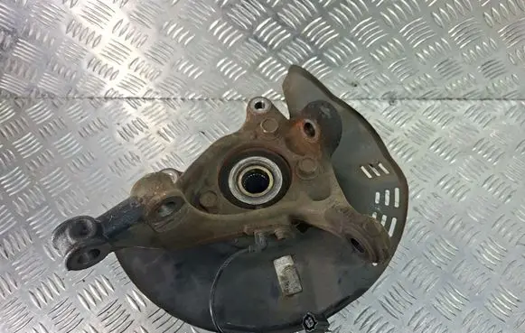 Toyota C-HR I Front wheel hub