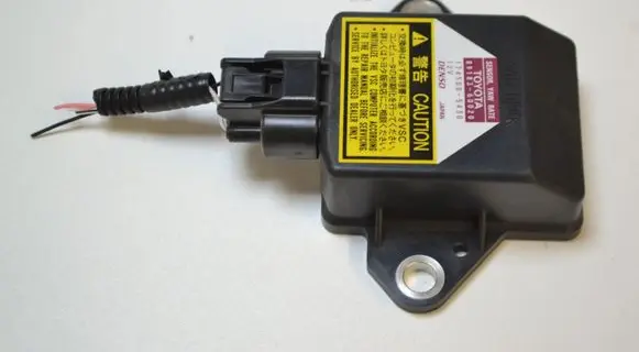 Lexus IS 220D-250-350 Acceleration sensor 8918360020
