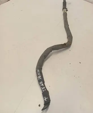 Positive cable (battery)