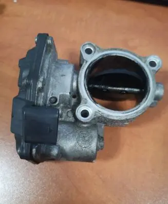 BMW 5 F10 F11 Throttle valve 7810752