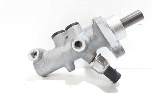 Porsche Cayenne (9PA) Master brake cylinder