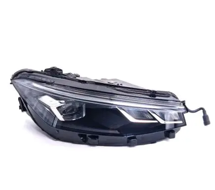 Volkswagen PASSAT B8 Headlight/headlamp 3J1941006